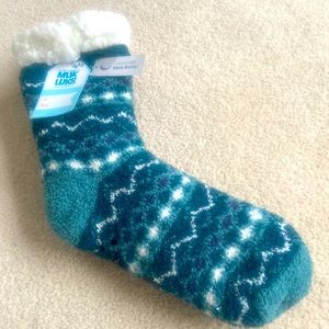 New With Tags Muk Luks brand Slipper Socks Size L/XL